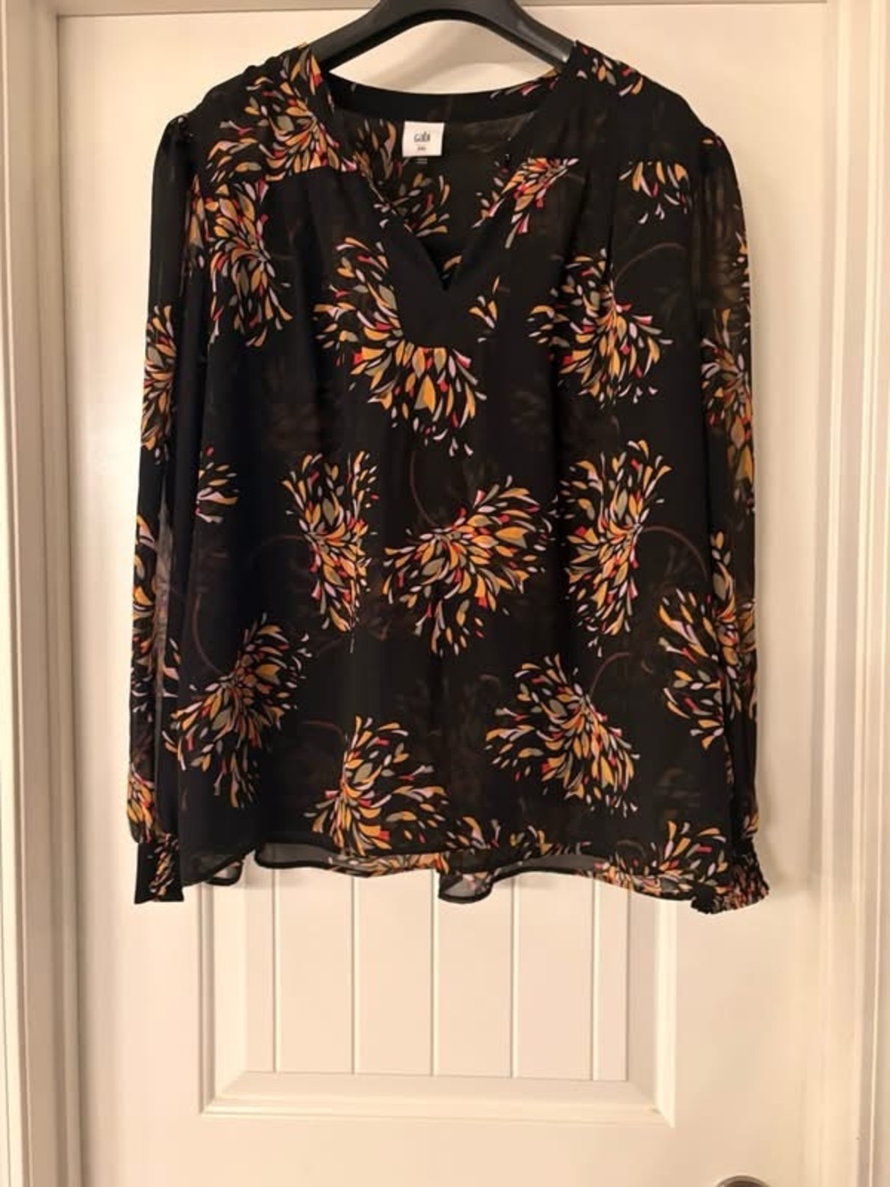 Cabi Fiesta  Black Floral V-Neck Long-Sleeve Blouse